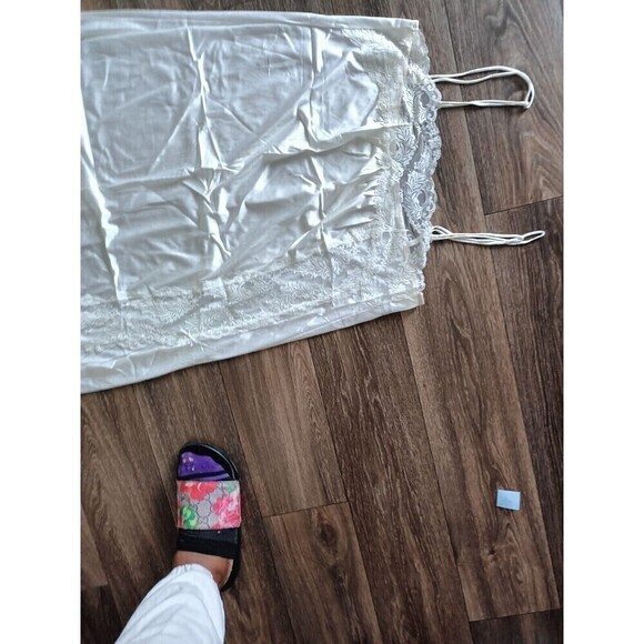 Lorraine Full Slip  Gown Size Large Off White Lace Trim Nylon 45" long  Slit USA - Picture 8 of 16